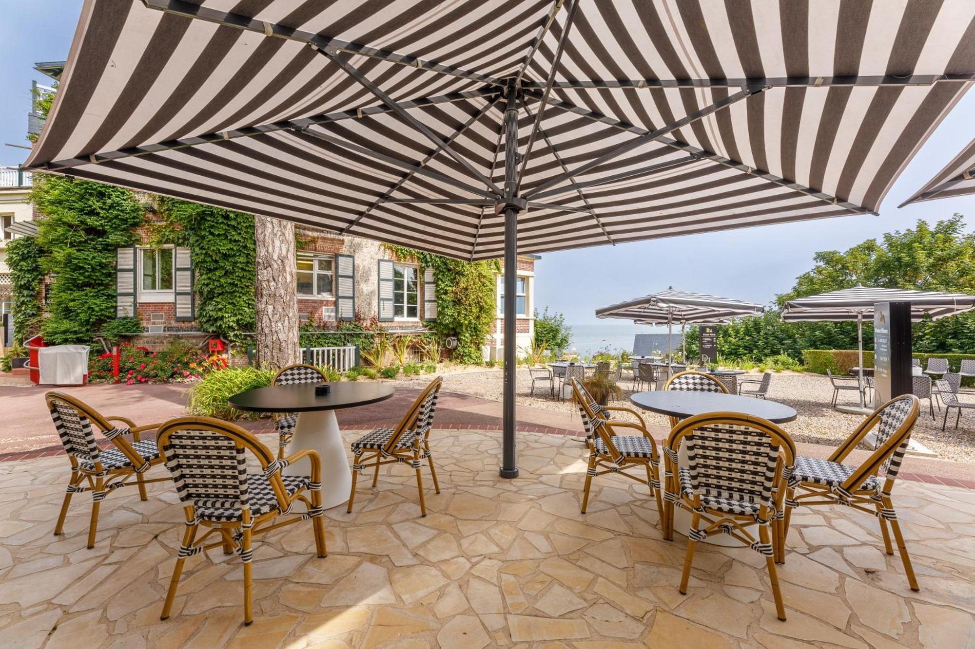 Dormy House Hotel 3*